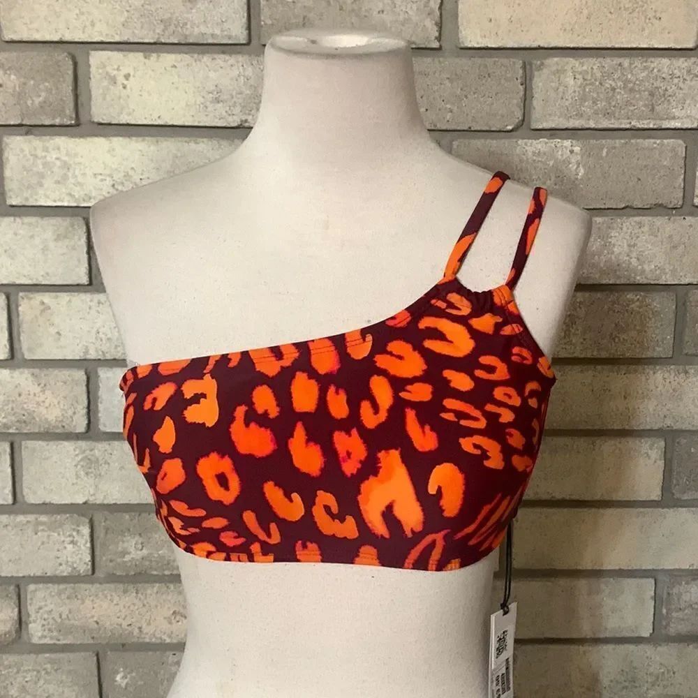 3for$20 NWT swim top size small